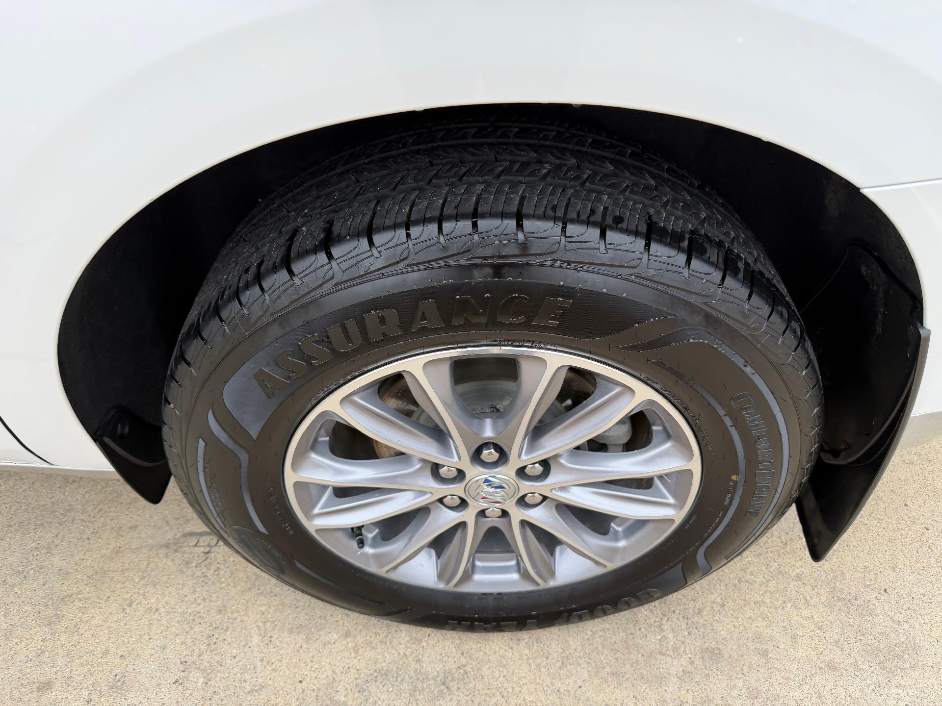 2023 Buick Enclave Premium