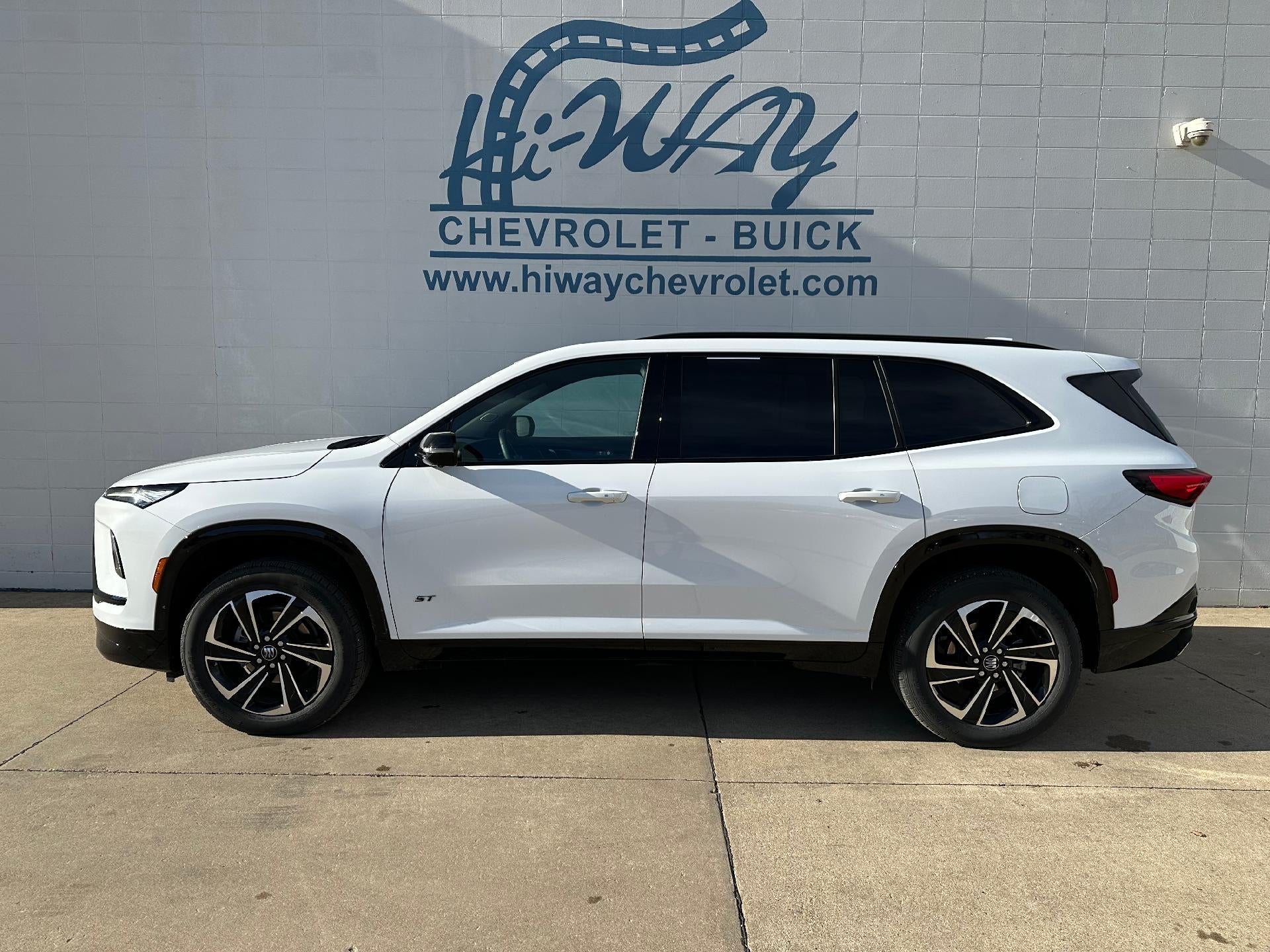 2025 Buick Enclave Sport Touring