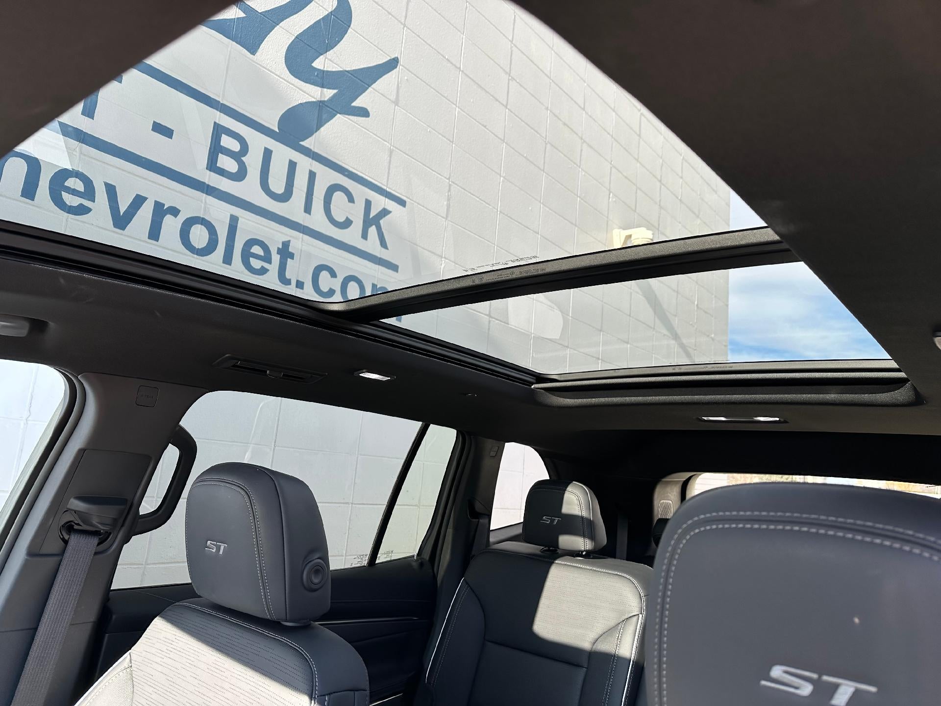 2025 Buick Enclave Sport Touring