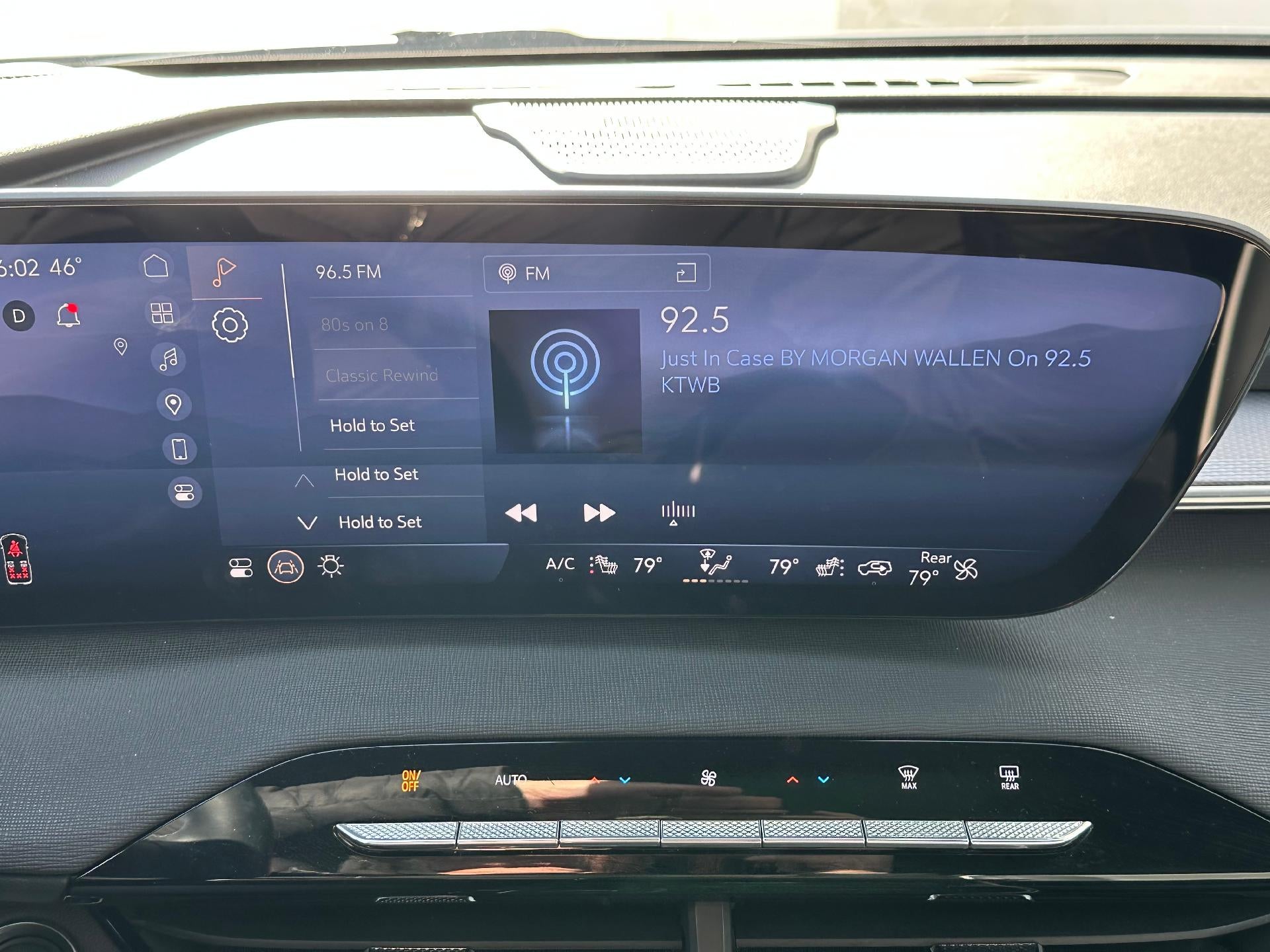 2025 Buick Enclave Sport Touring