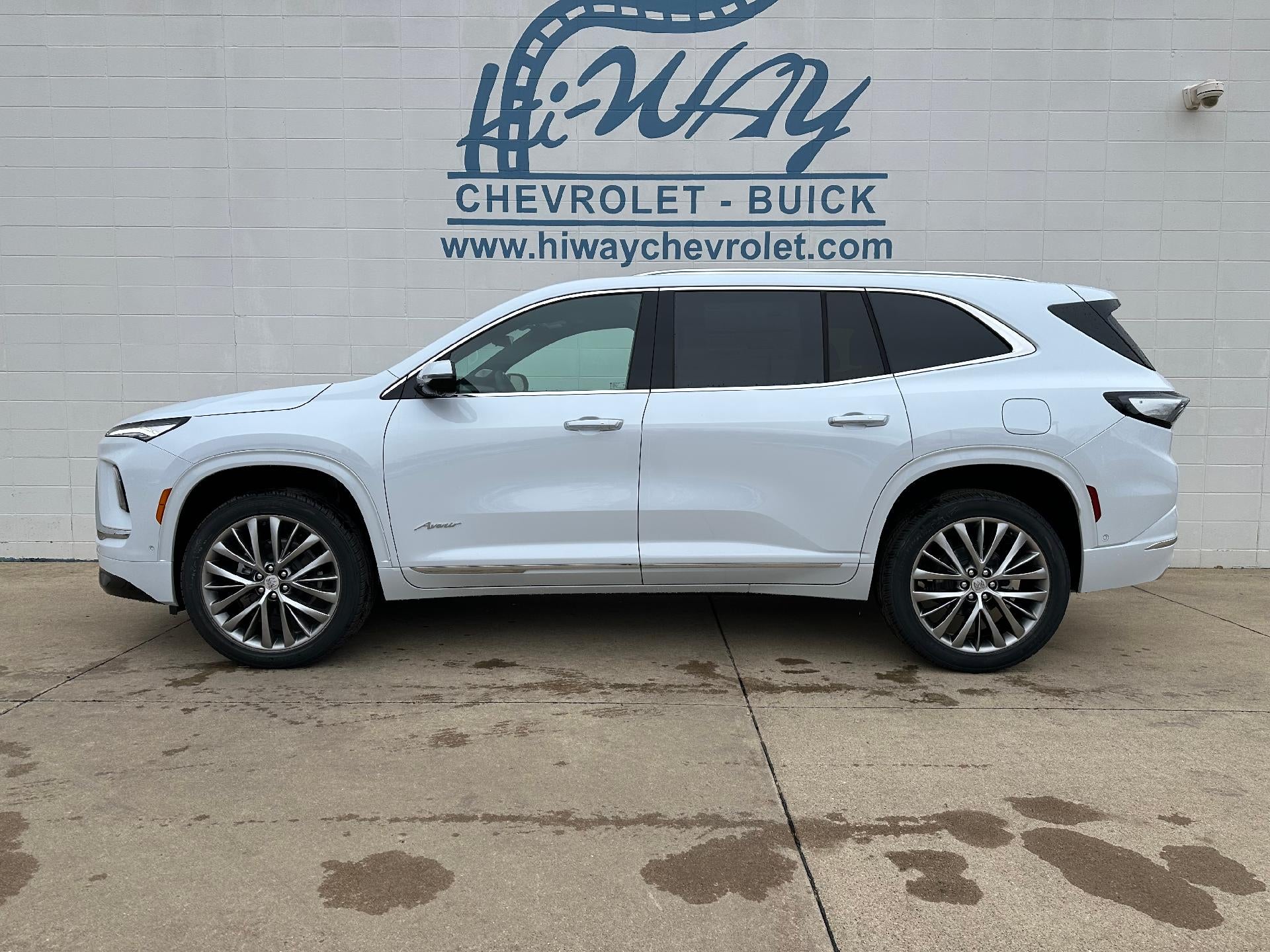 2026 Buick Enclave Avenir