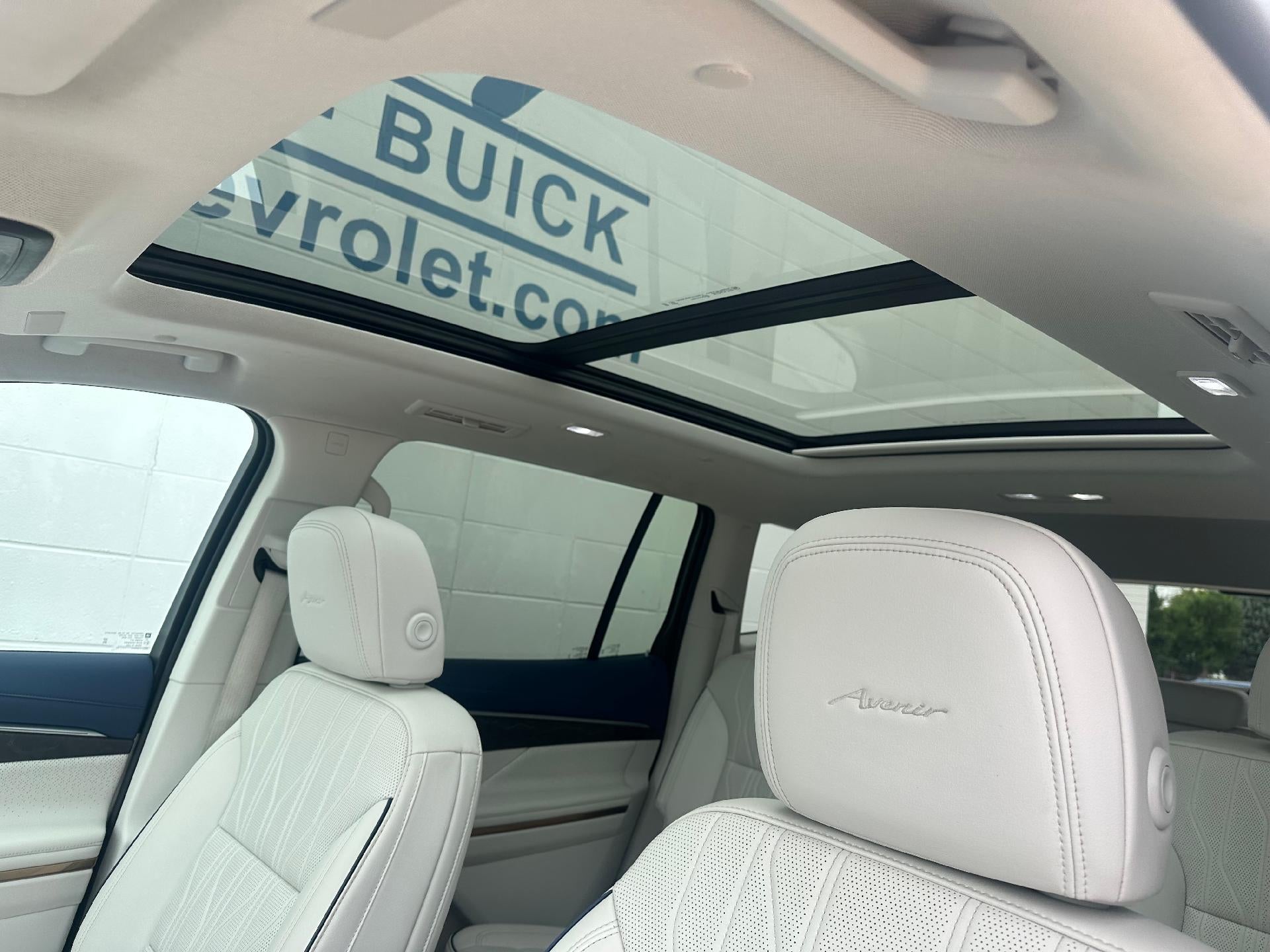 2025 Buick Enclave Avenir