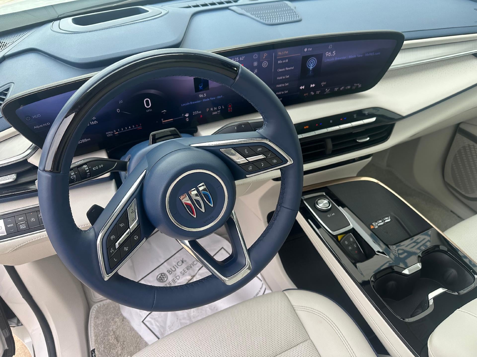2025 Buick Enclave Avenir