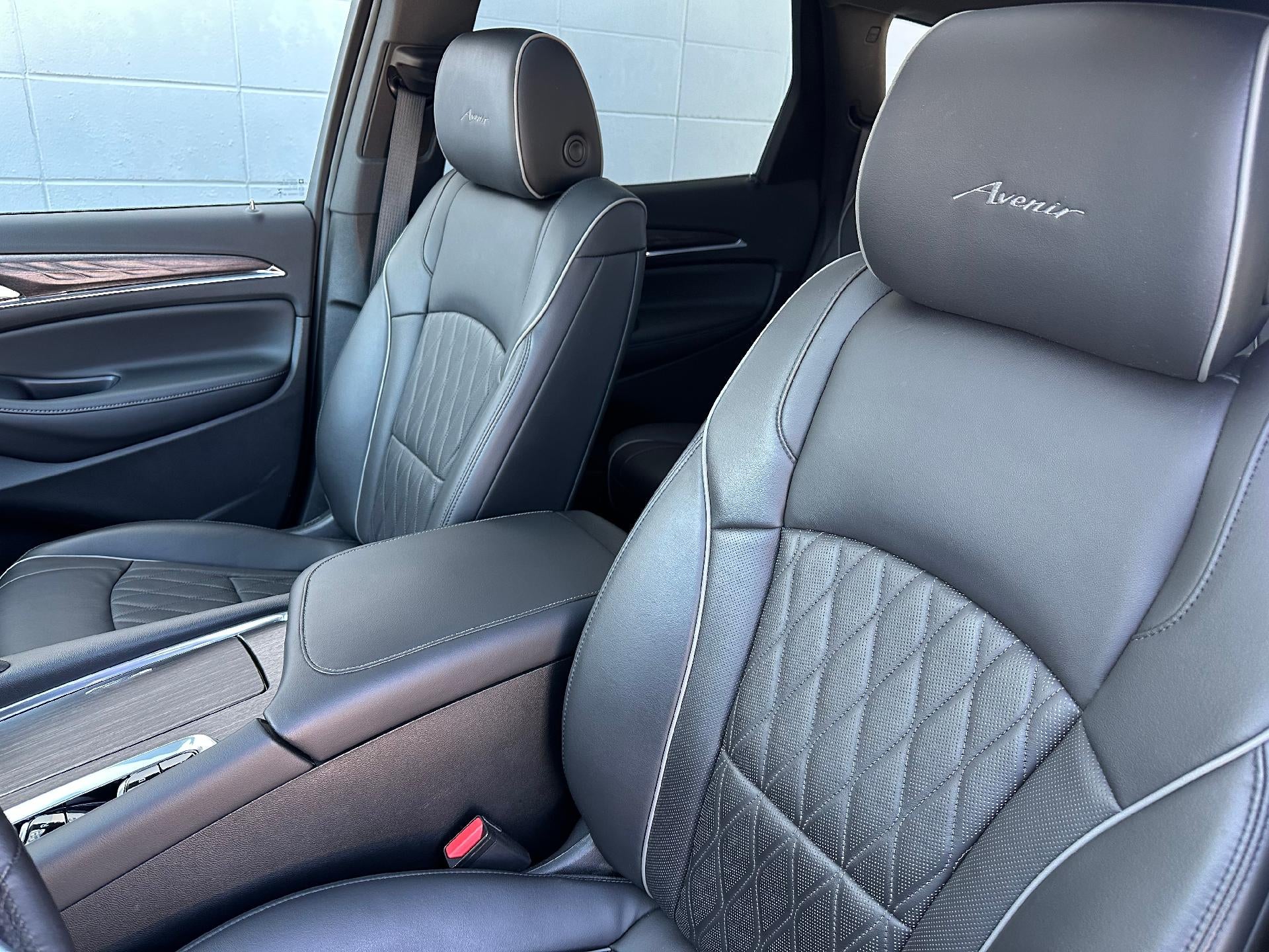 2022 Buick Enclave Avenir