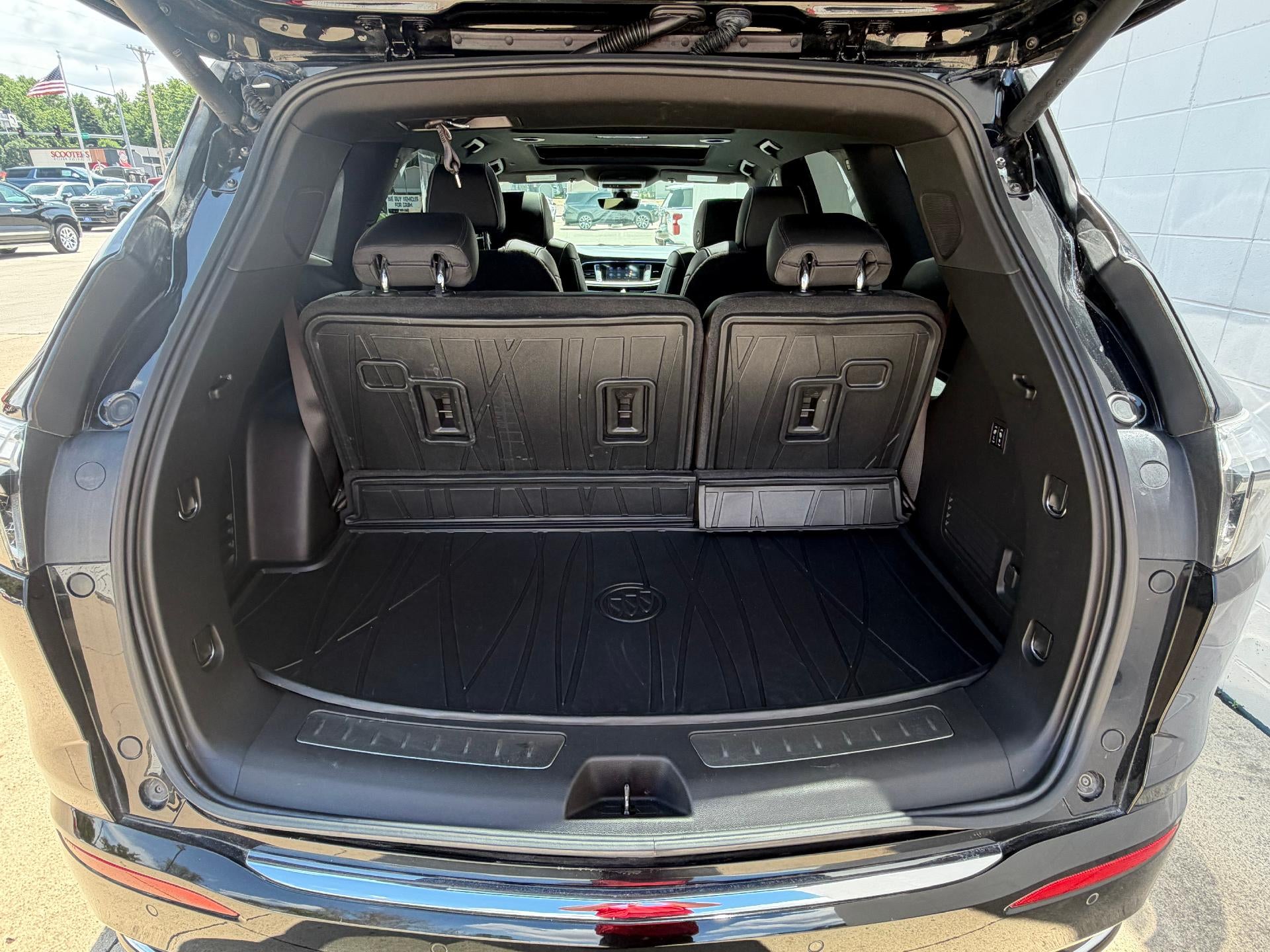 2022 Buick Enclave Avenir