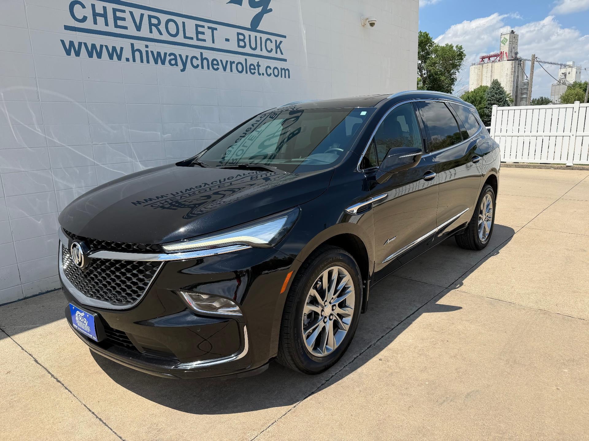 2022 Buick Enclave Avenir