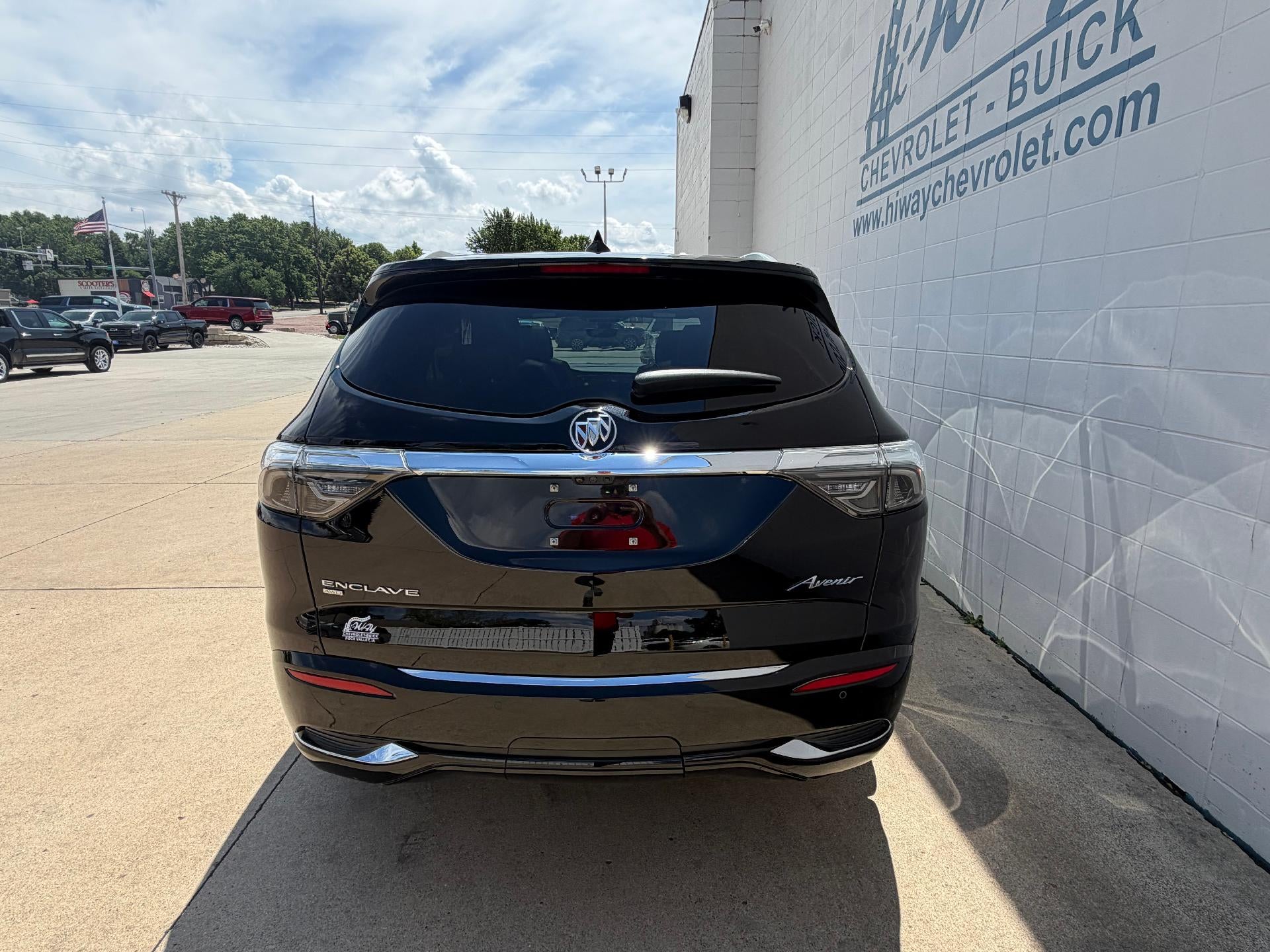 2022 Buick Enclave Avenir