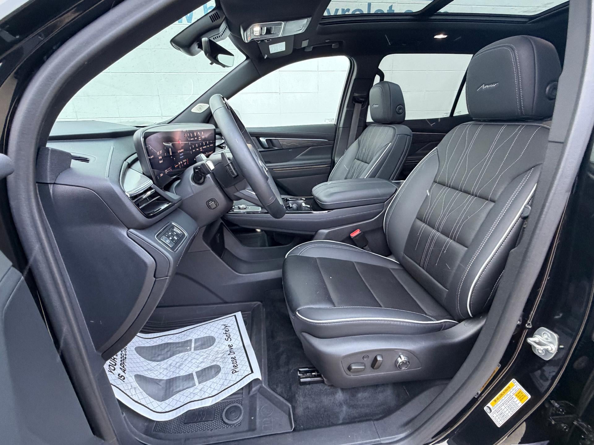 2025 Buick Enclave Avenir