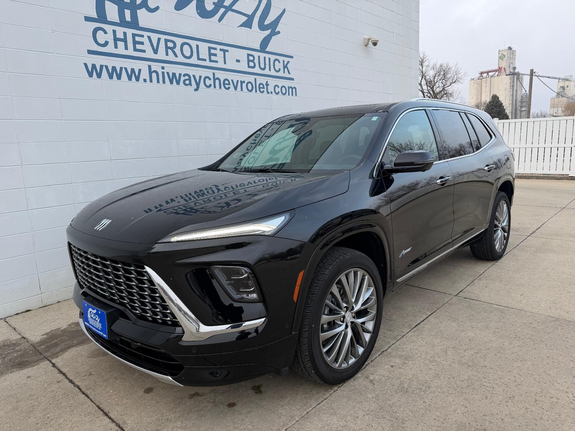 2025 Buick Enclave Avenir