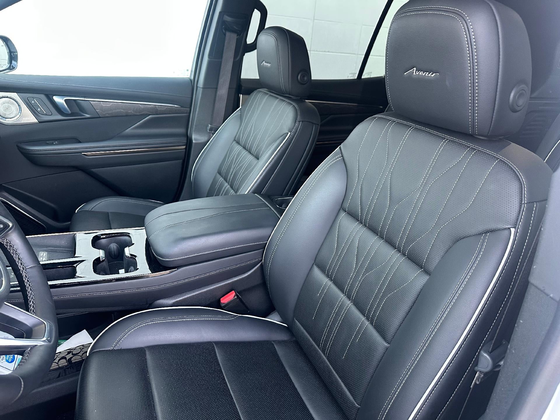 2025 Buick Enclave Avenir