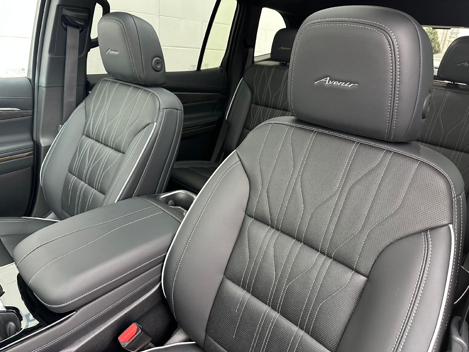 2025 Buick Enclave Avenir