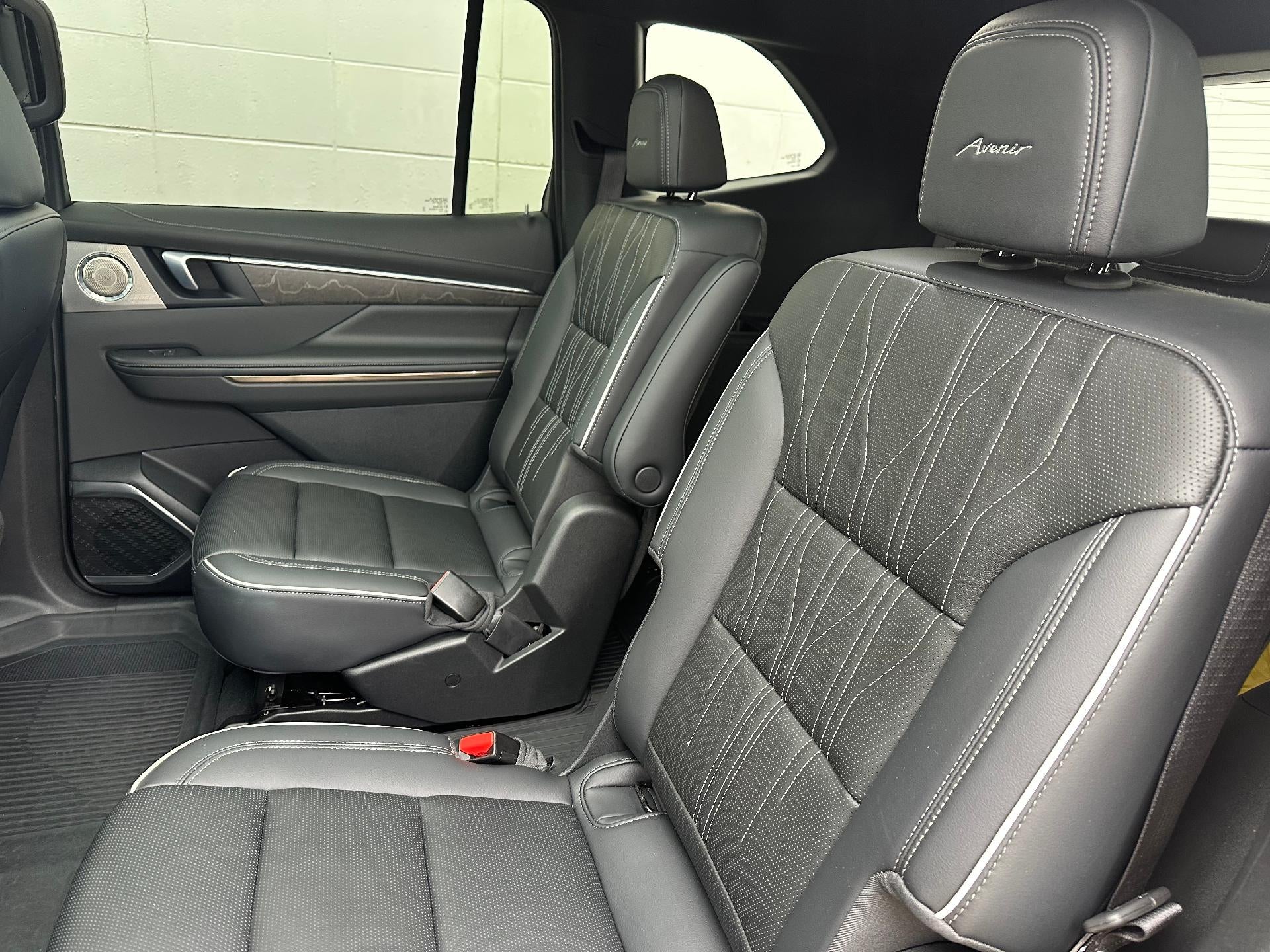 2025 Buick Enclave Avenir