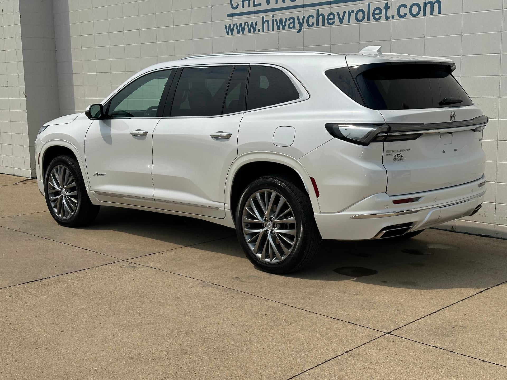 2025 Buick Enclave Avenir