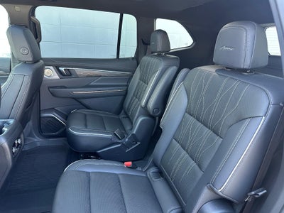 2025 Buick Enclave Avenir