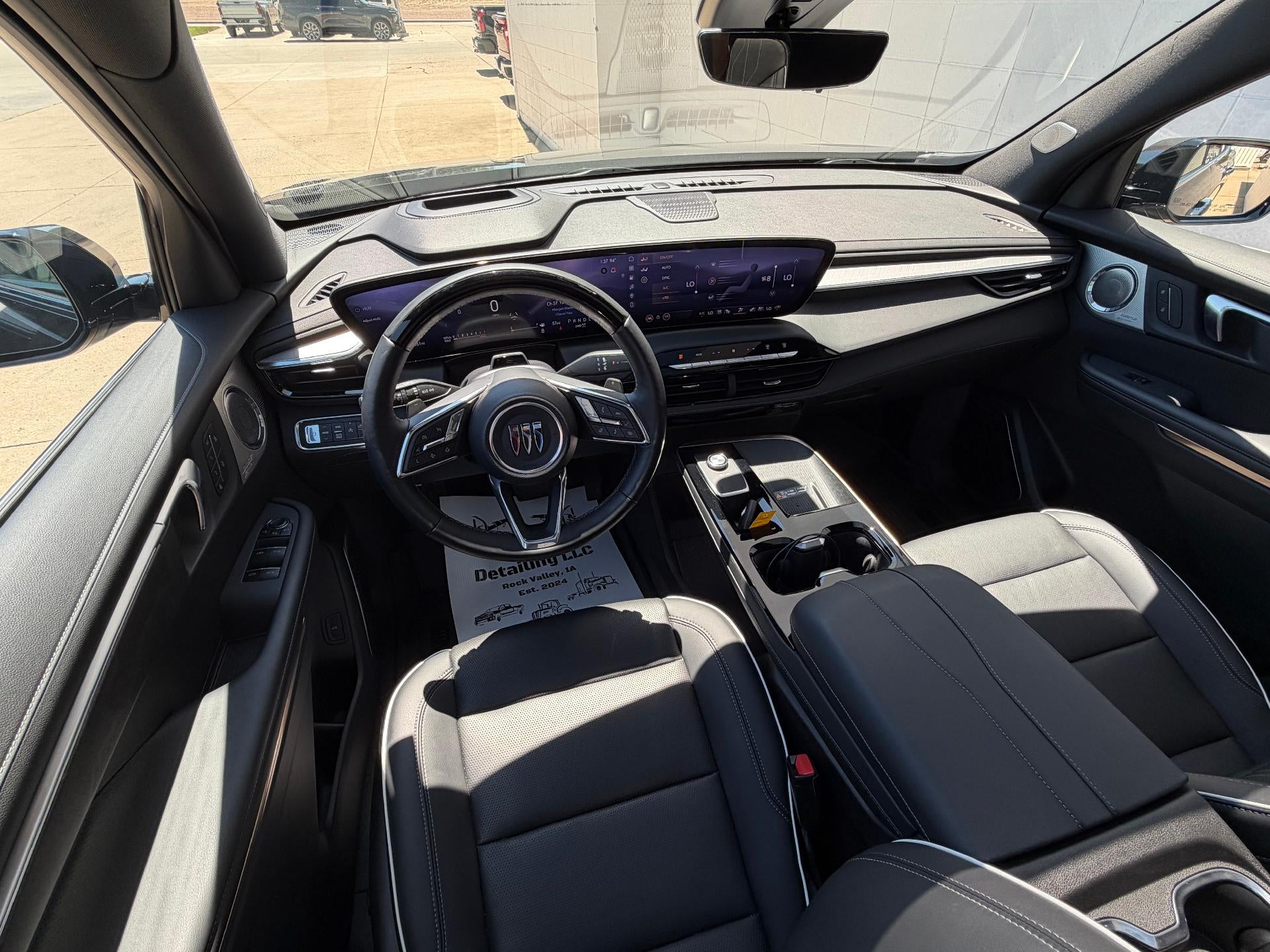 2025 Buick Enclave Avenir