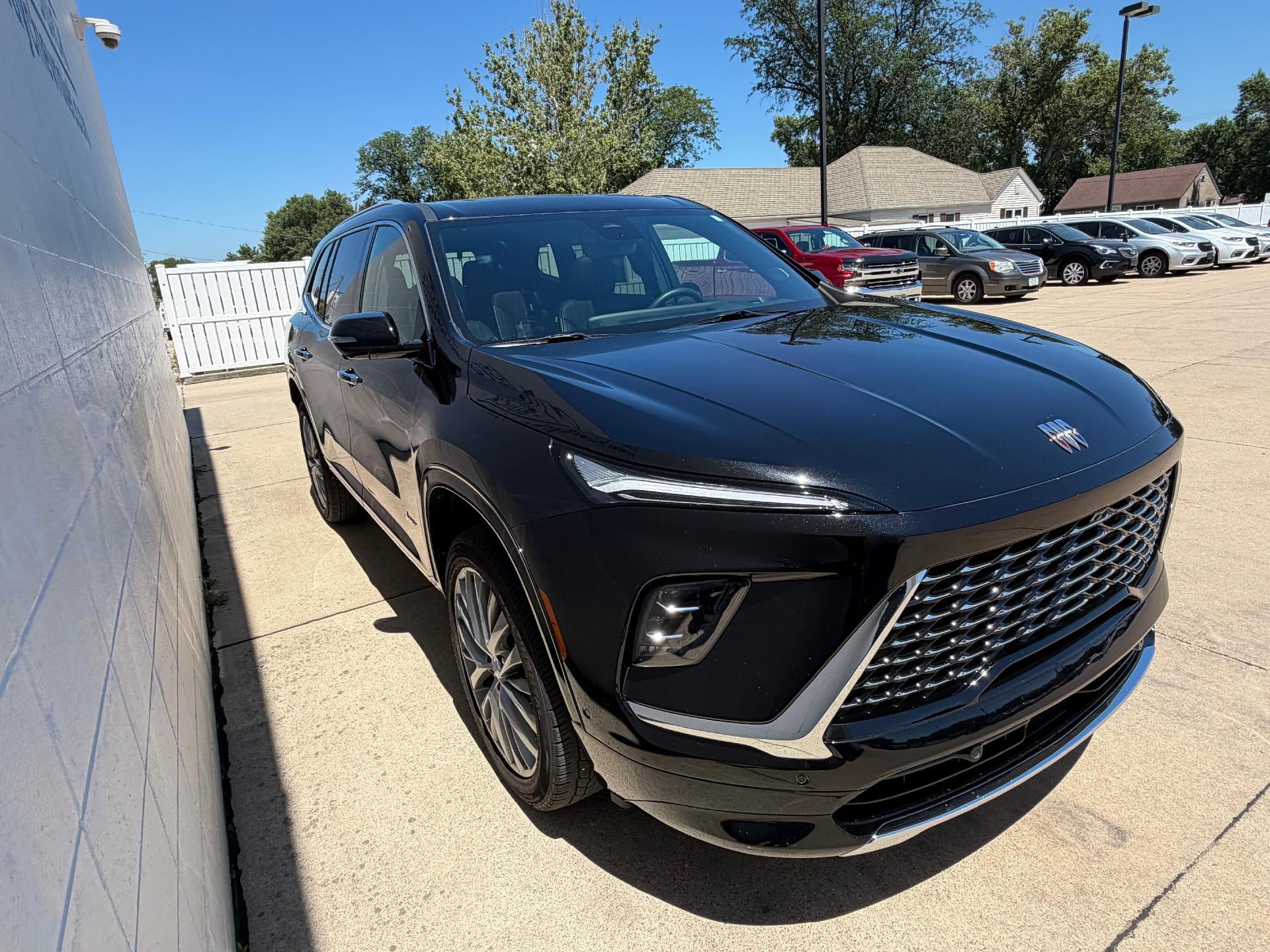 2025 Buick Enclave Avenir