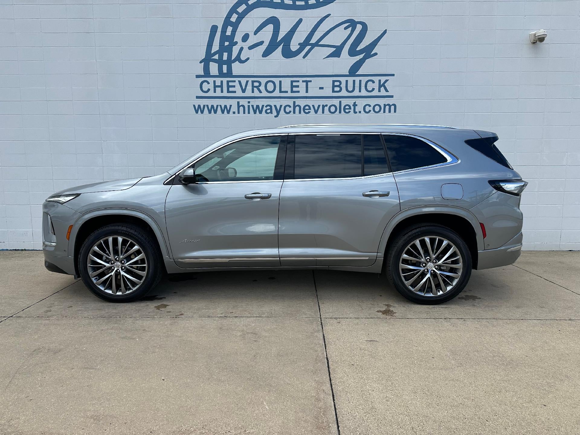 2025 Buick Enclave Avenir