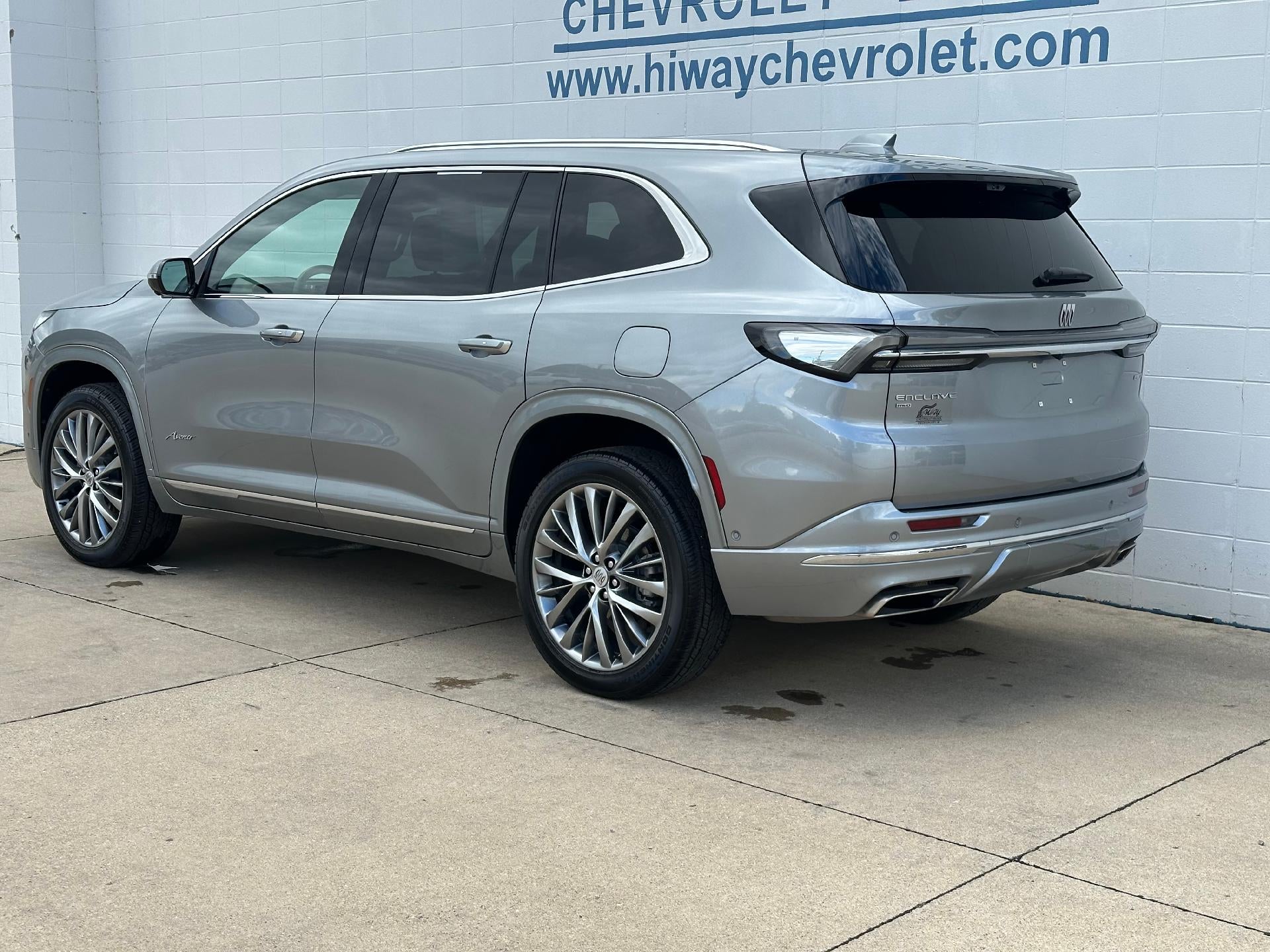 2025 Buick Enclave Avenir