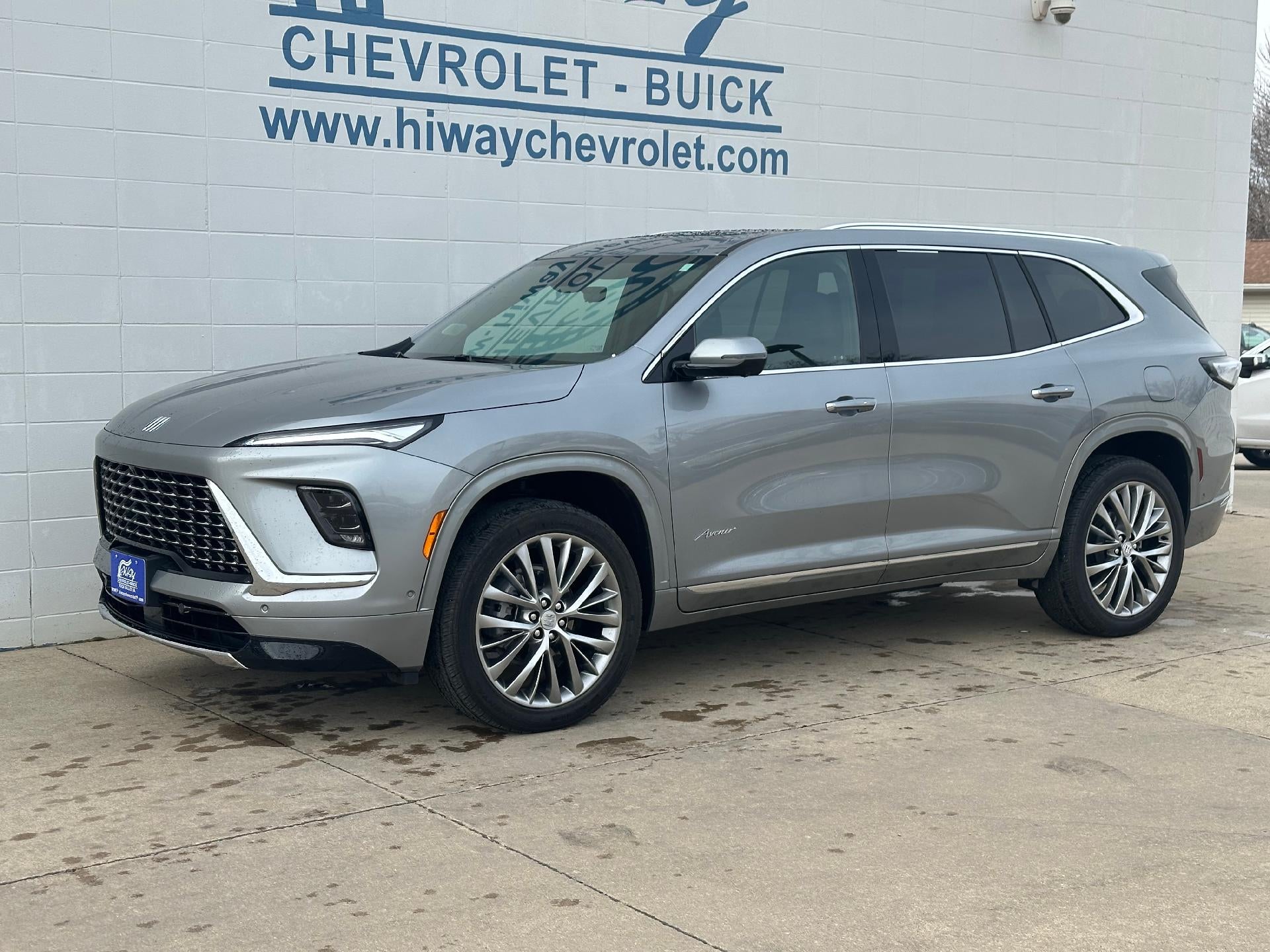 2025 Buick Enclave Avenir