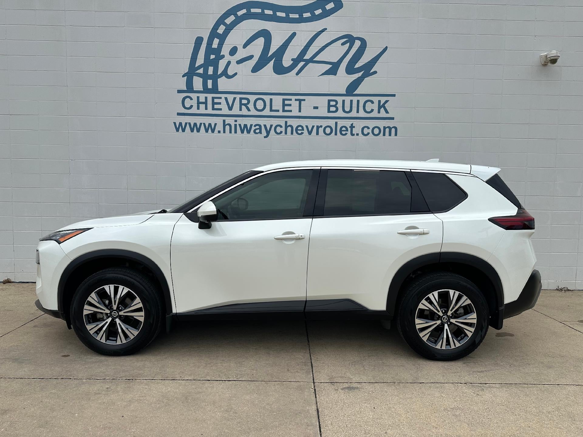 2021 Nissan Rogue SV