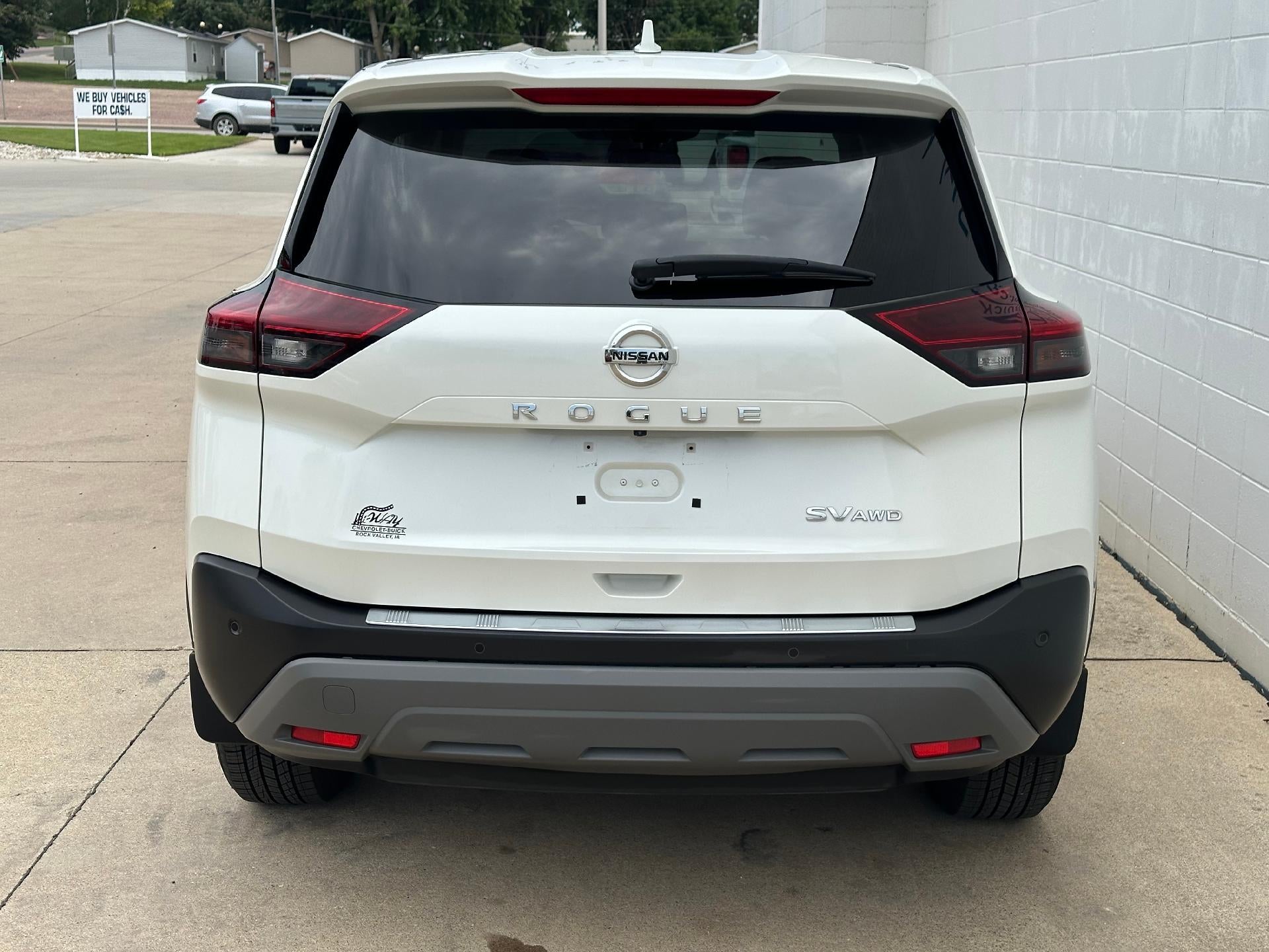 2021 Nissan Rogue SV