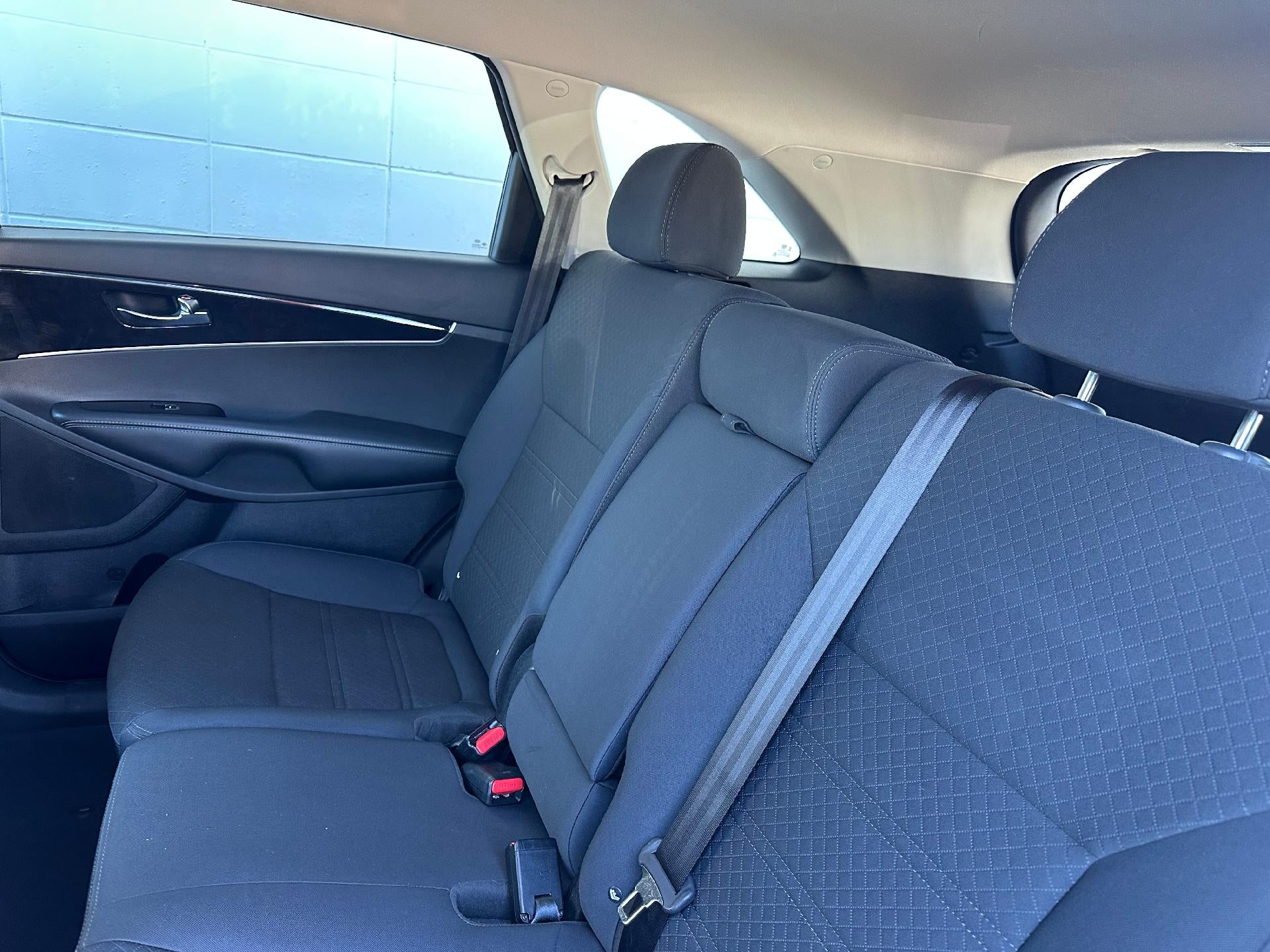 2018 Kia Sorento Base
