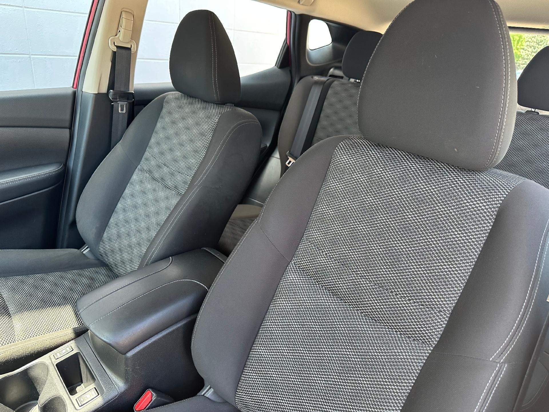 2018 Nissan Rogue Sport SV
