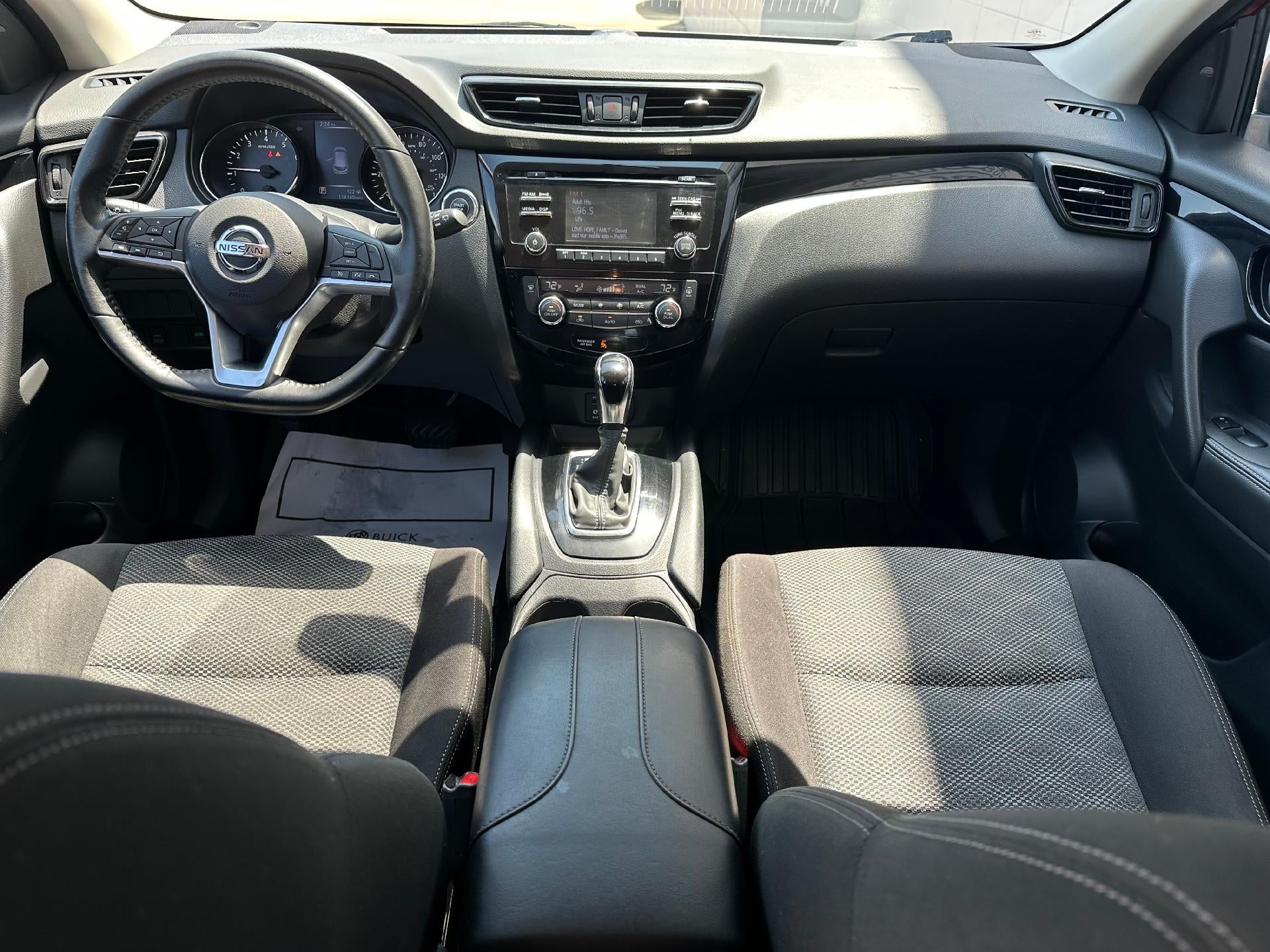 2018 Nissan Rogue Sport SV