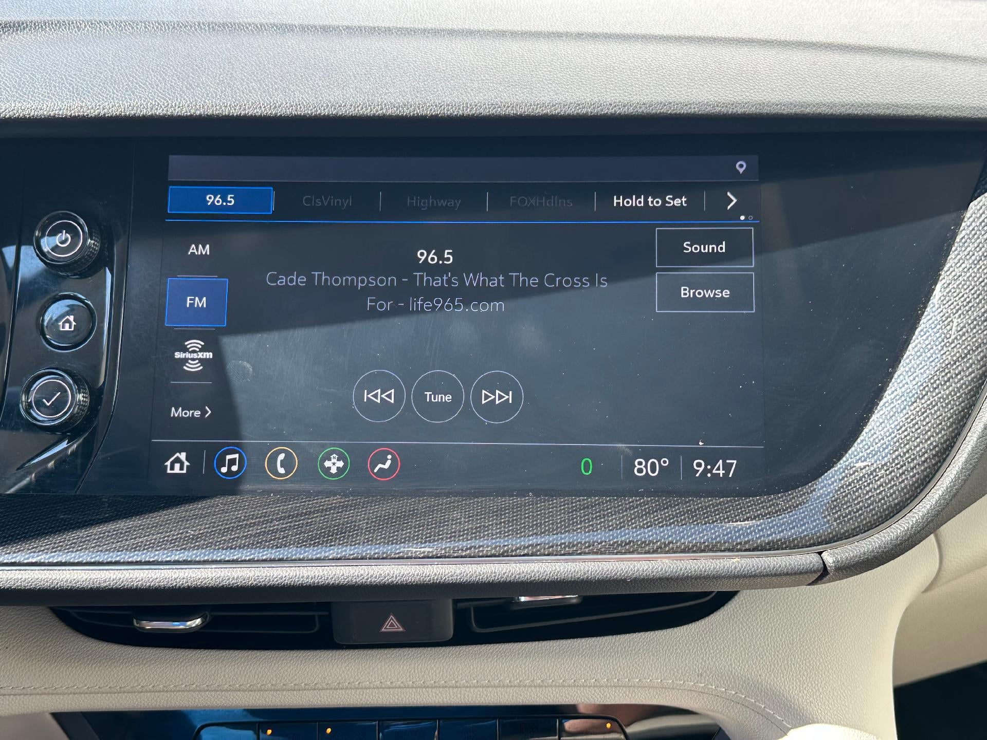 2021 Buick Envision Essence