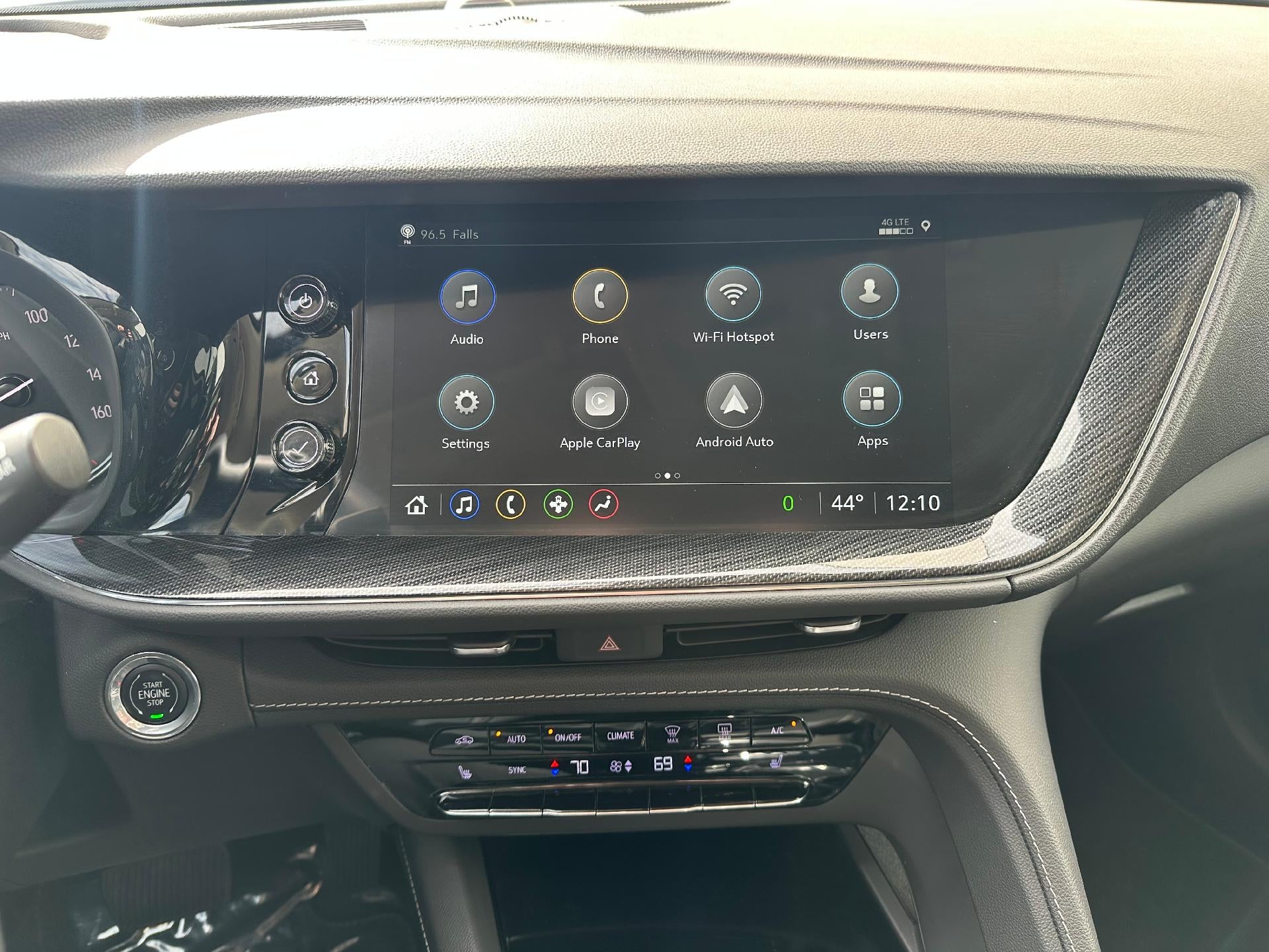 2022 Buick Envision Essence